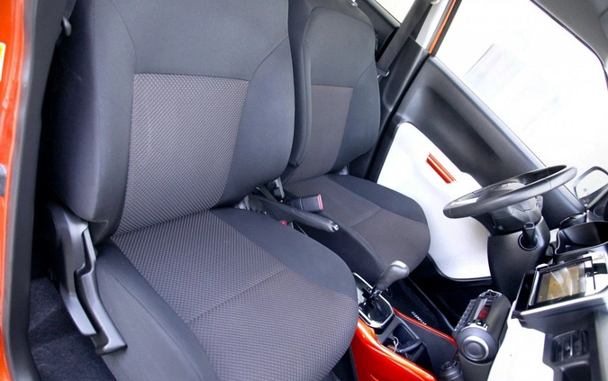 Suzuki Ignis cena 62999 przebieg: 60000, rok produkcji 2019 z Marki małe 529
